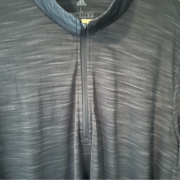 Adidas Long Sleeve shirt in dark black/grey stripes - LARGE - Picture 5 of 11